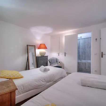 Apartment Immogroom- Sea View - Pool- Terraces - Parking - Quiet